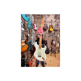 GUITARRA ELECTRICA TAGIMA ST BLANCO OLYMPIC TG-540